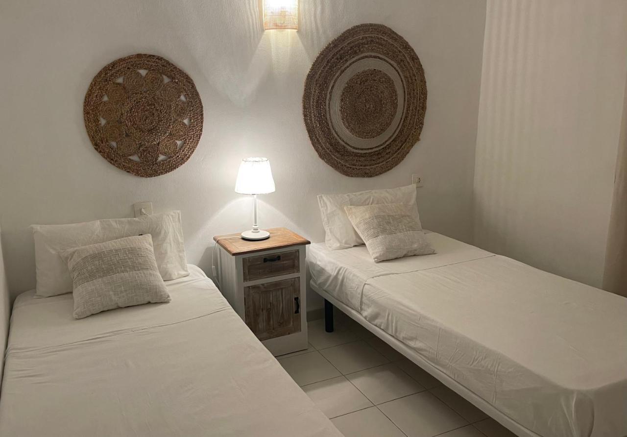Apartamento Bella Lilia Es Pujols Exterior foto